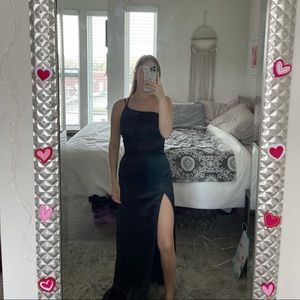 Windsor formal dress